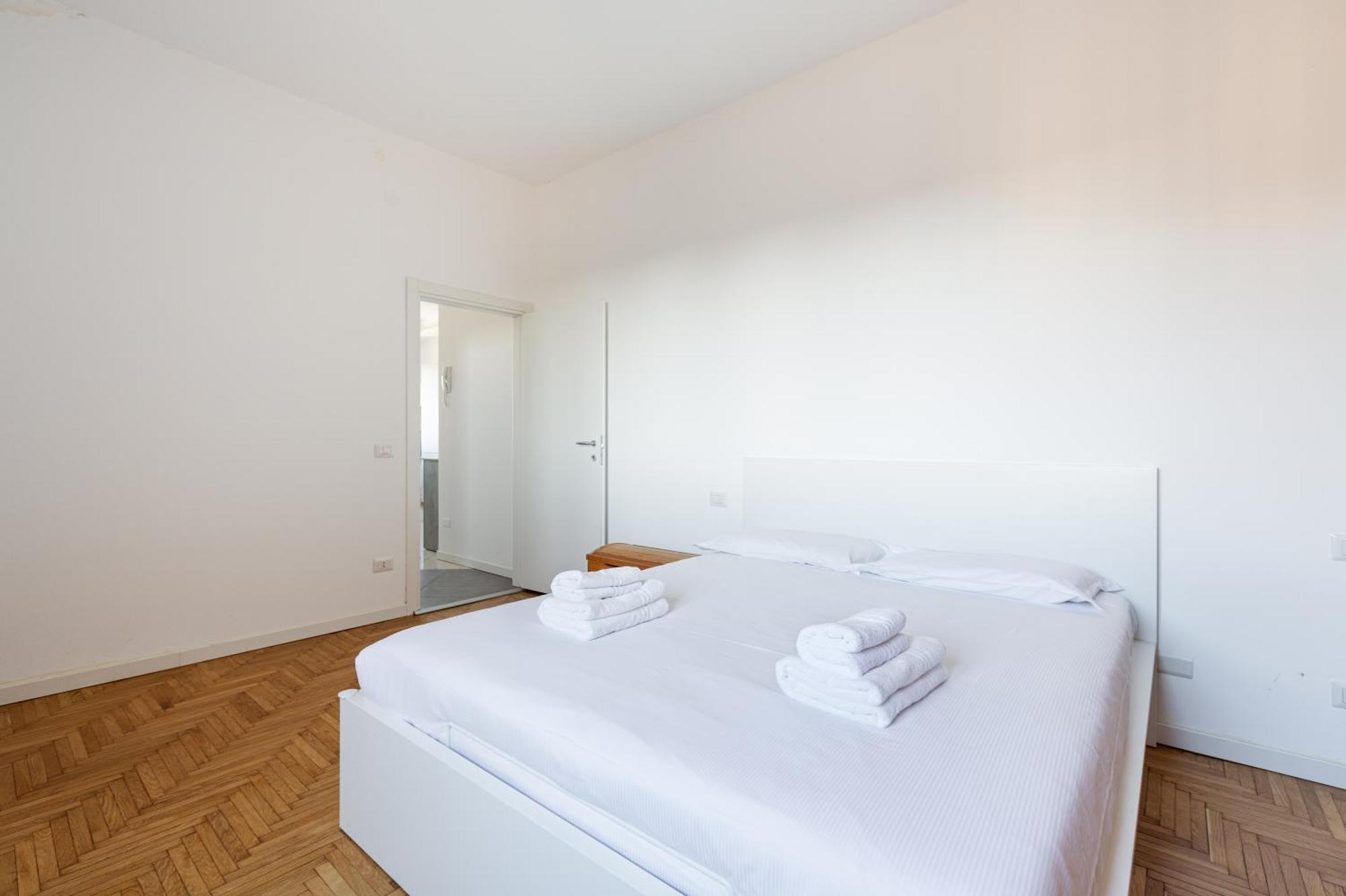 Elegant Milan Apartment In Restocco Area Luaran gambar
